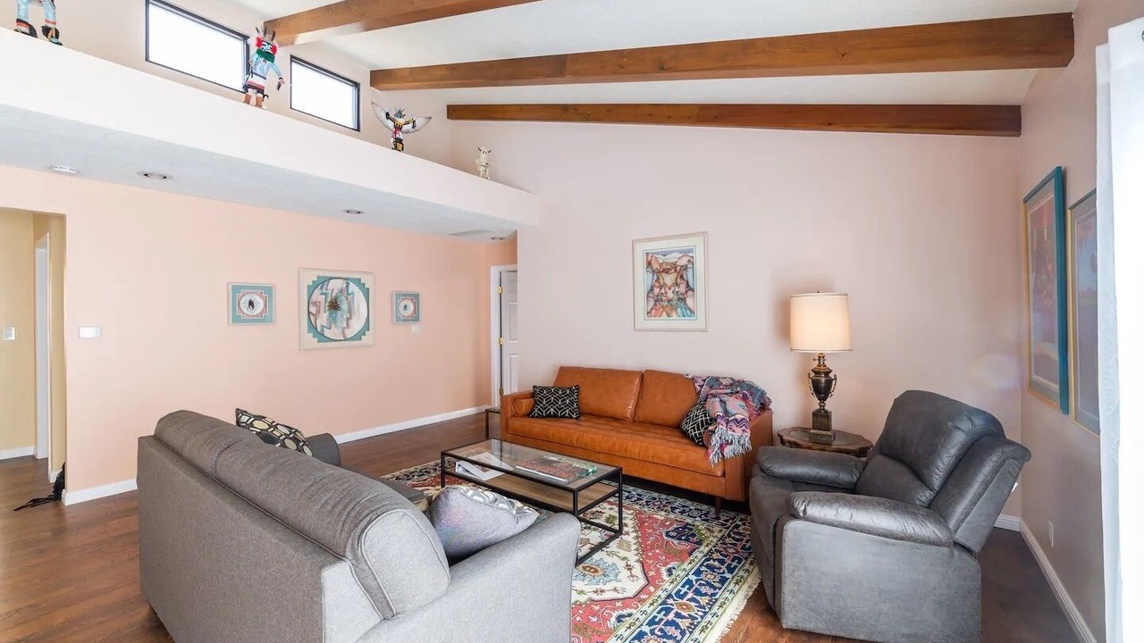 Photo of Livingroom in Bear Canyon