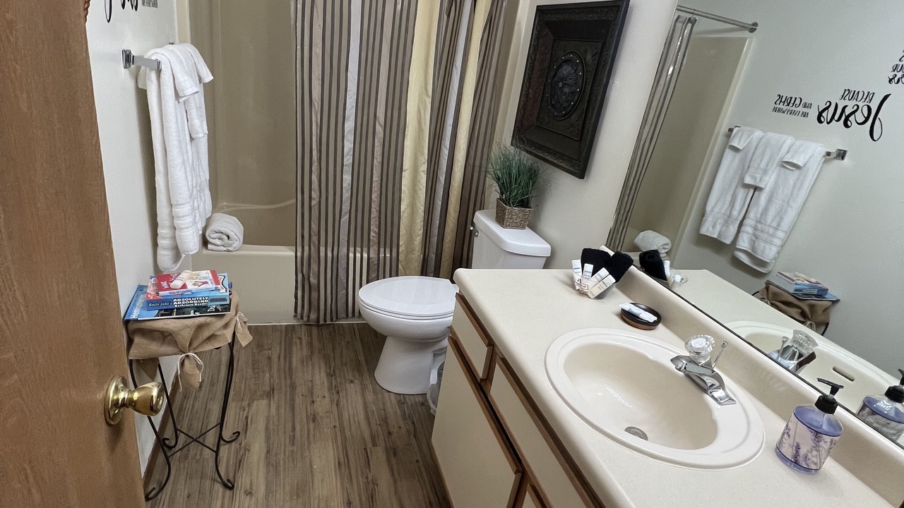 Photo of Bathroom in Table Rock