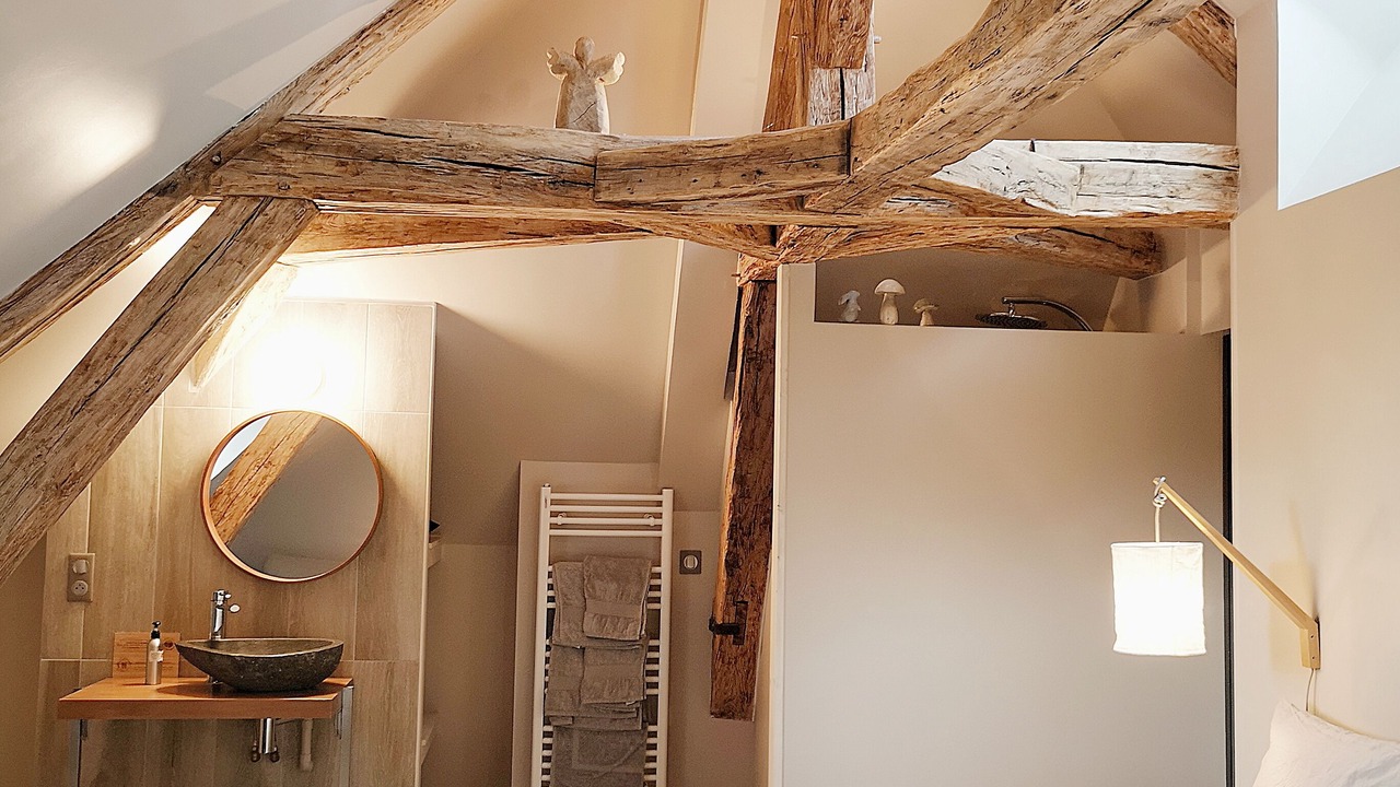 Photo of Bedroom in Villeneuve-sur-Yonne