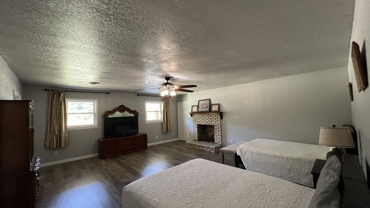 Photo of Bedroom in Summerville