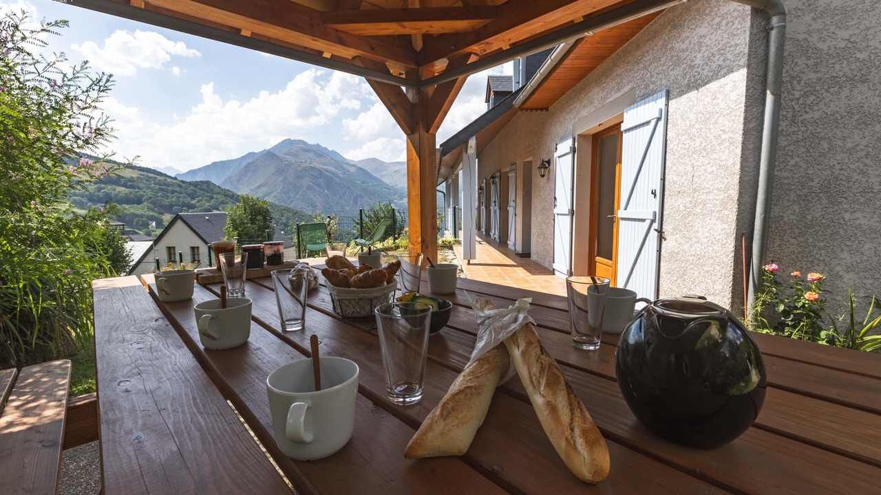 Photo of Outdoor in Azet