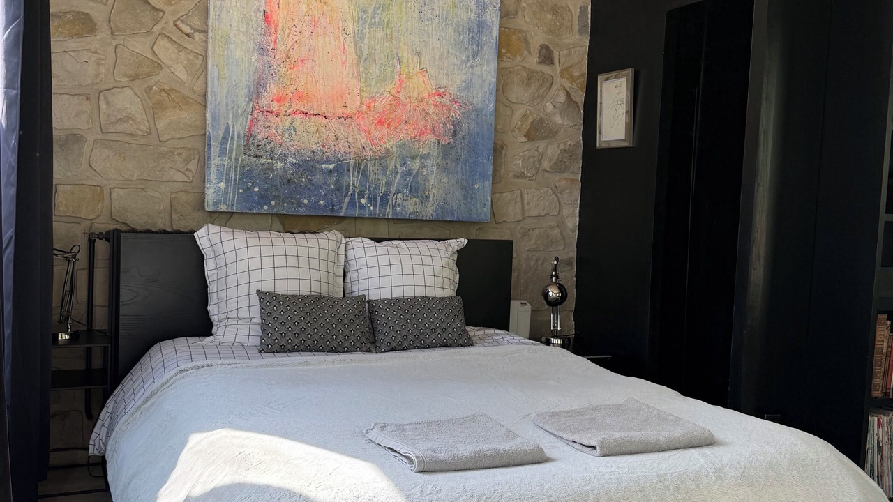 Photo of Bedroom in Maisse