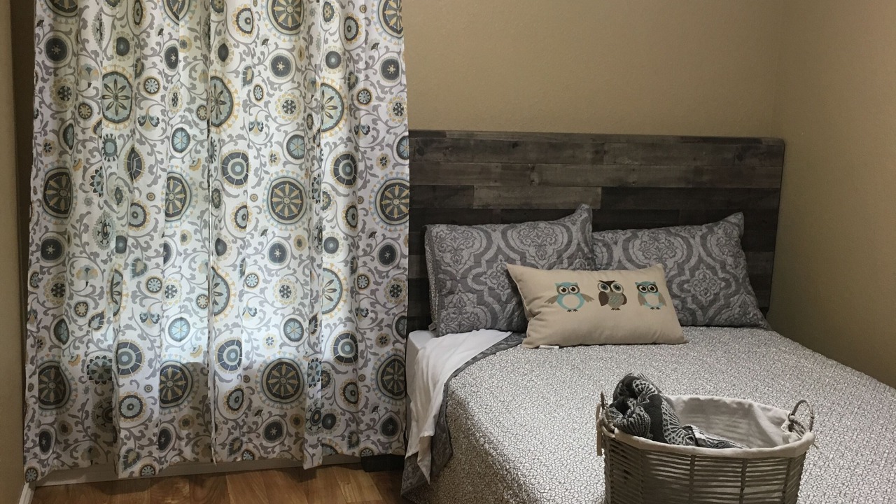 Photo of Bedroom in Shady Shores