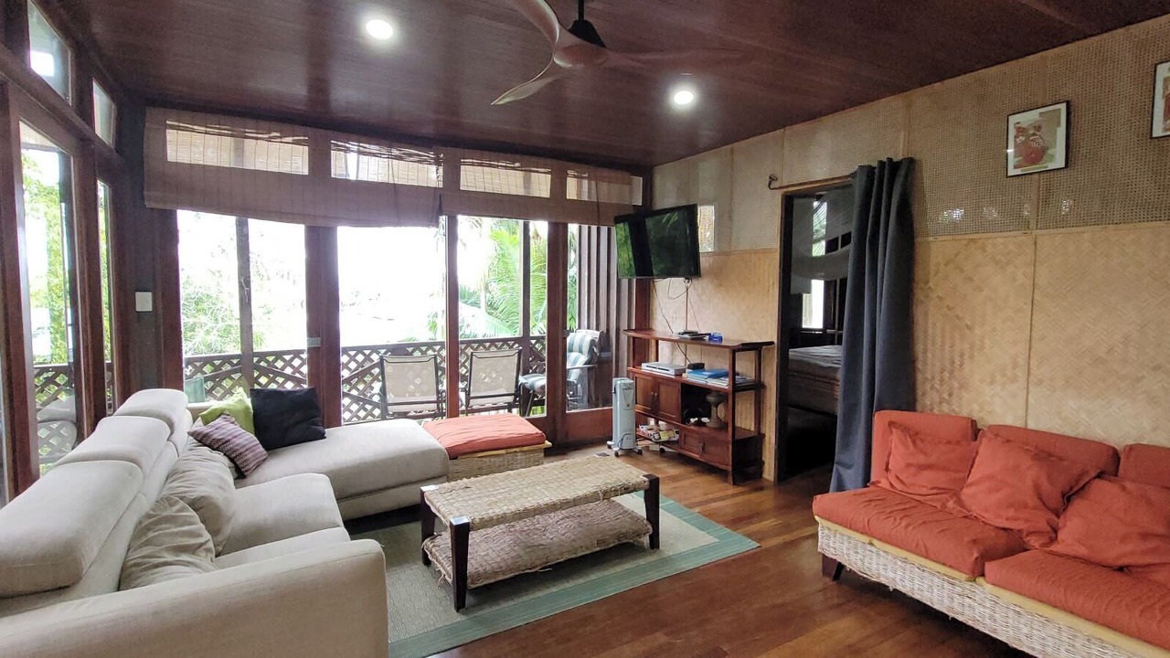 Photo of Livingroom in Seventeen Seventy