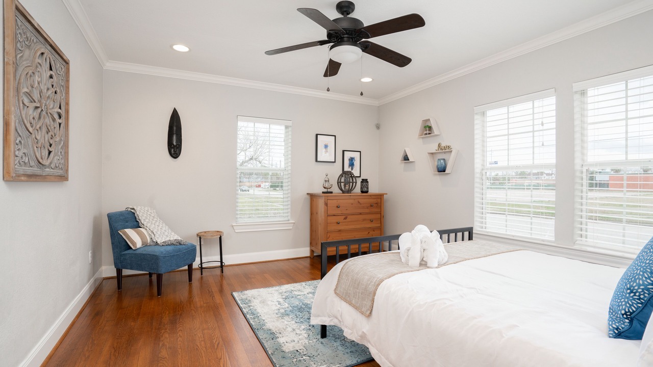 Photo of Bedroom in South Central Houston