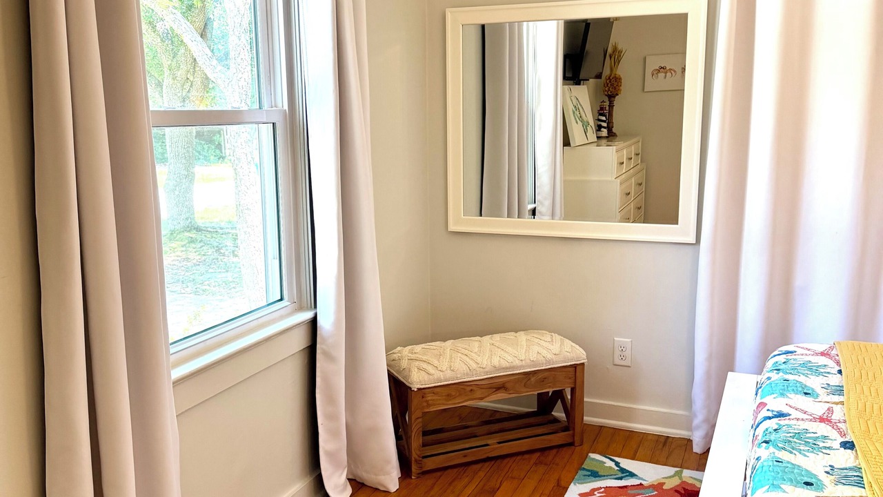 Photo of Bedroom in Gulfport