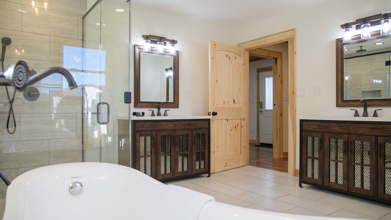 Photo of Bathroom in Cherokee