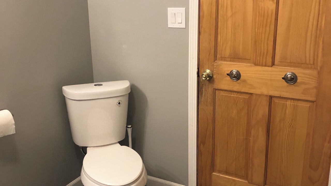 Photo of Bathroom in Lake Erie Beach