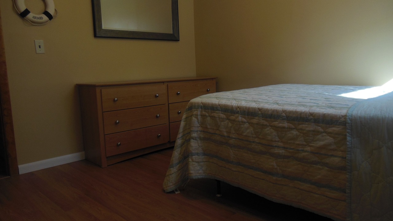 Photo of Bedroom in Lake Erie Beach