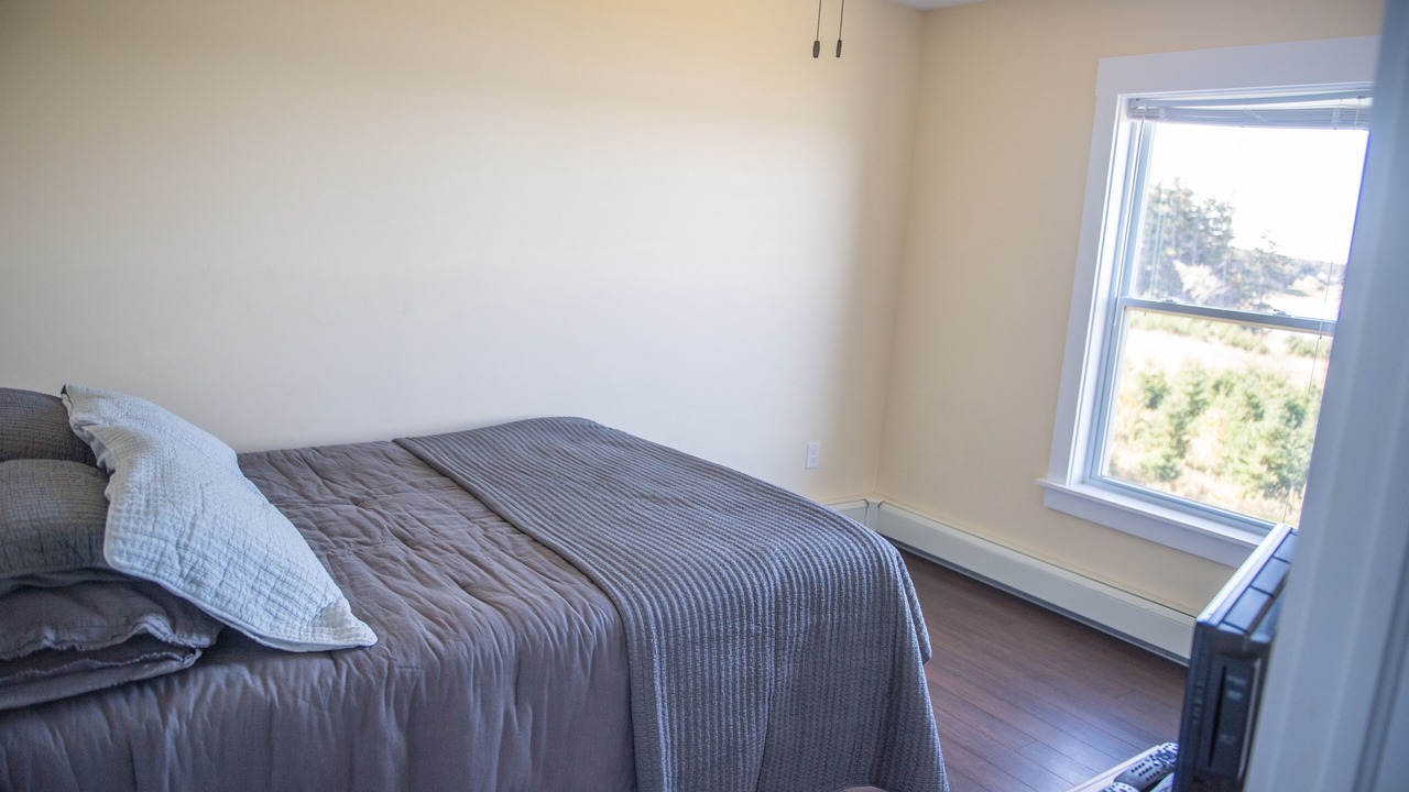Photo of Bedroom in Oyster Bed