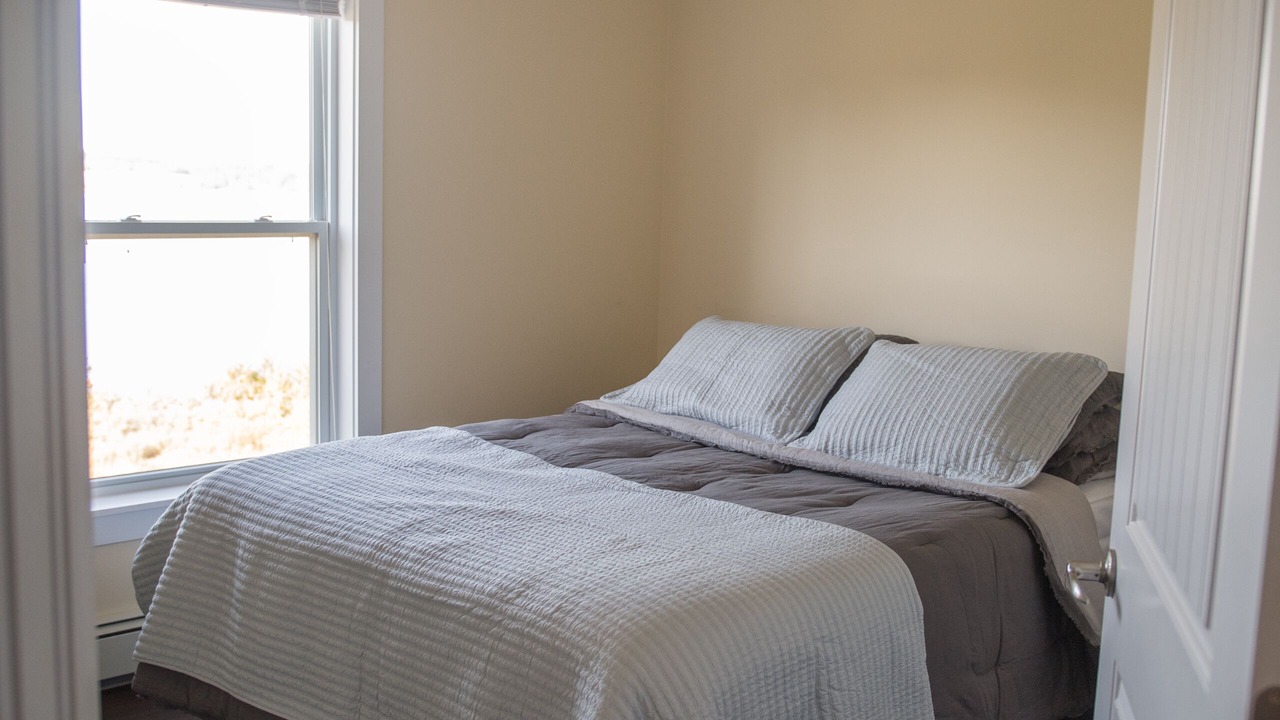 Photo of Bedroom in Oyster Bed