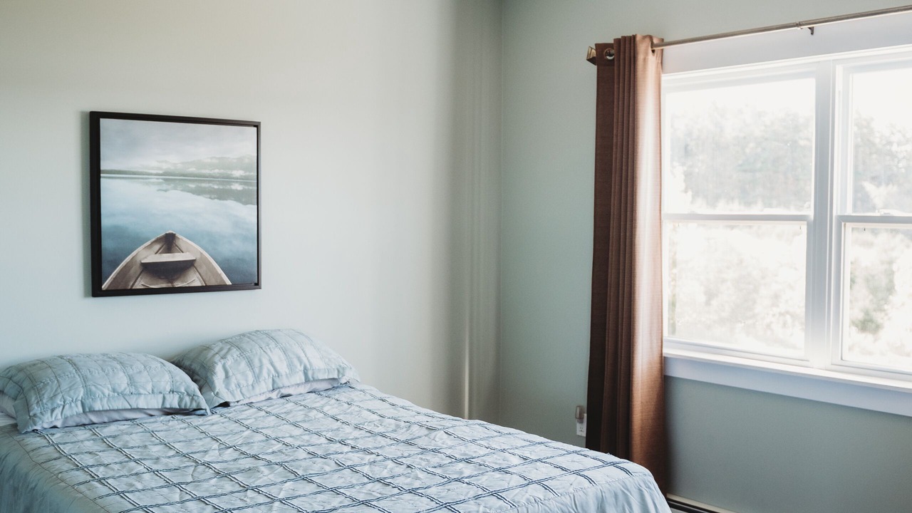 Photo of Bedroom in Oyster Bed