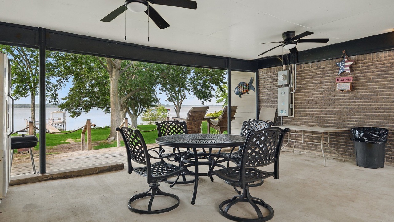 Photo of Outdoor in Quinlan