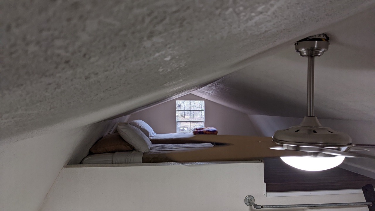 Photo of Bedroom in Yukon