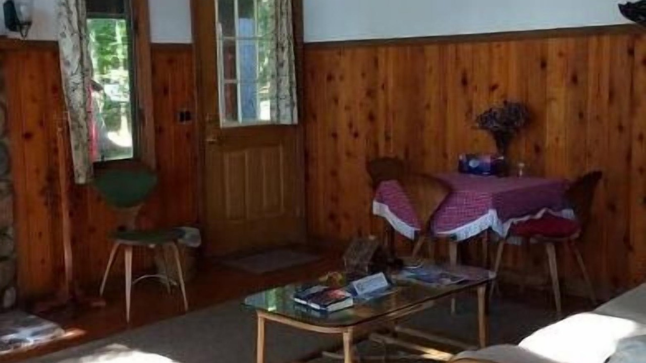 Photo of Others in Paul Smiths