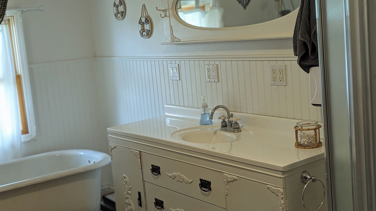 Photo of Bathroom in The Lakes