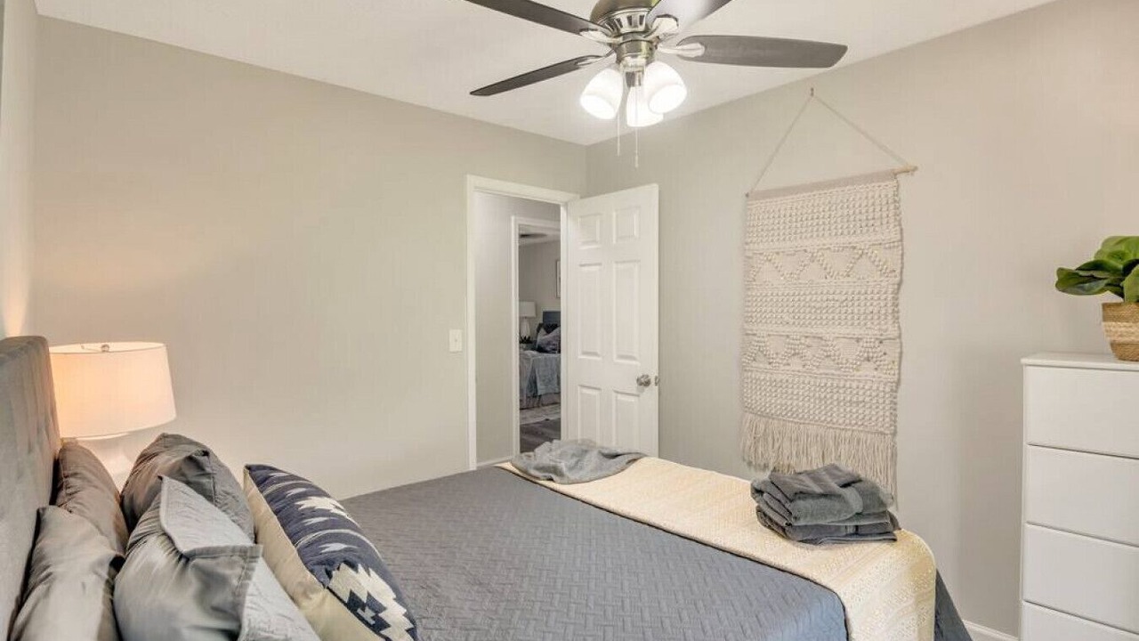 Photo of Bedroom in Kennesaw