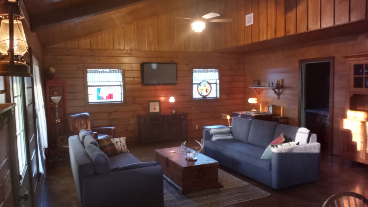 Photo of Livingroom in Bryan