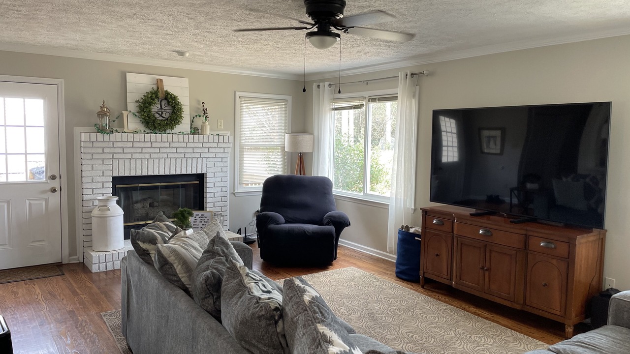 Photo of Livingroom in Aiken