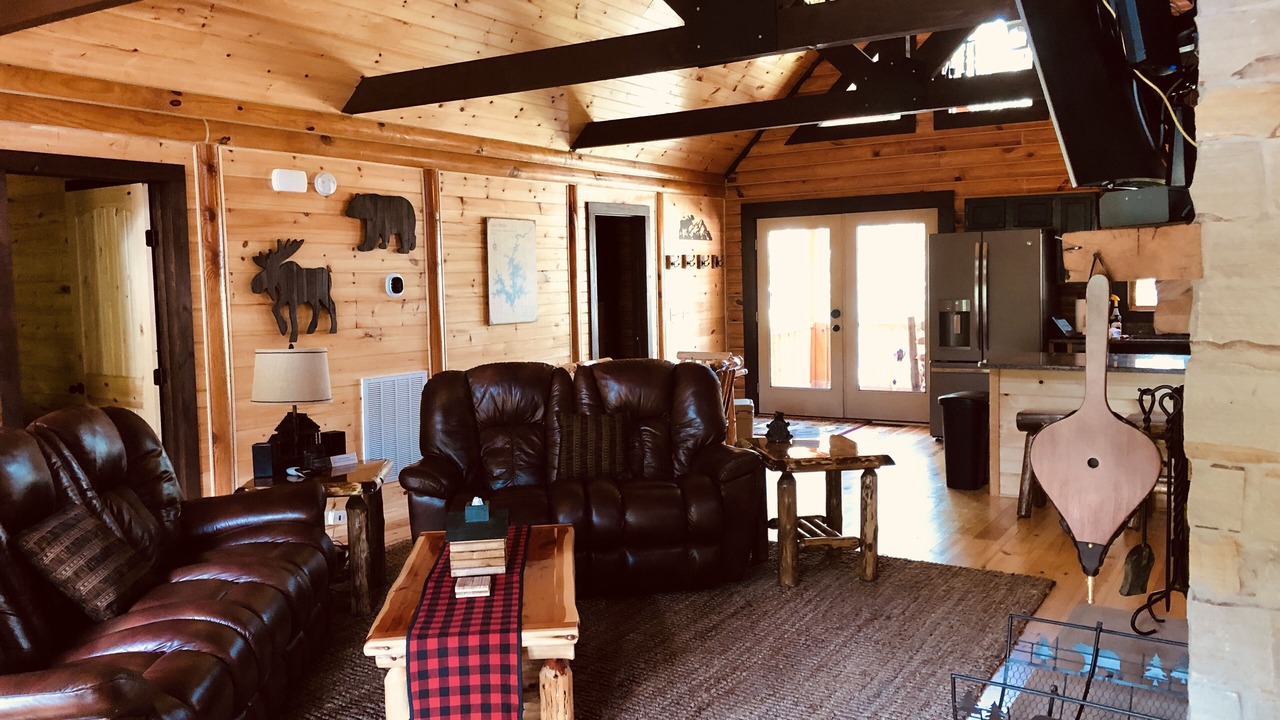 Photo of Bedroom in Smith Mountain Estates