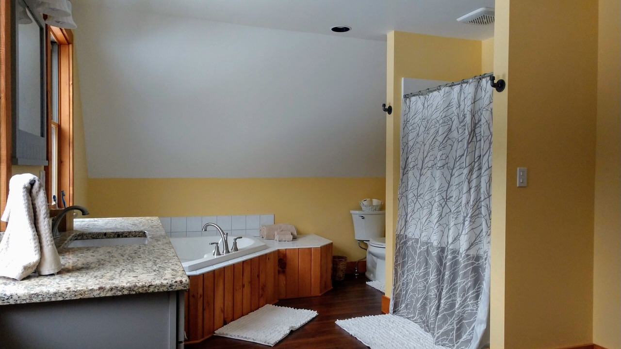 Photo of Bathroom in Bloomingdale