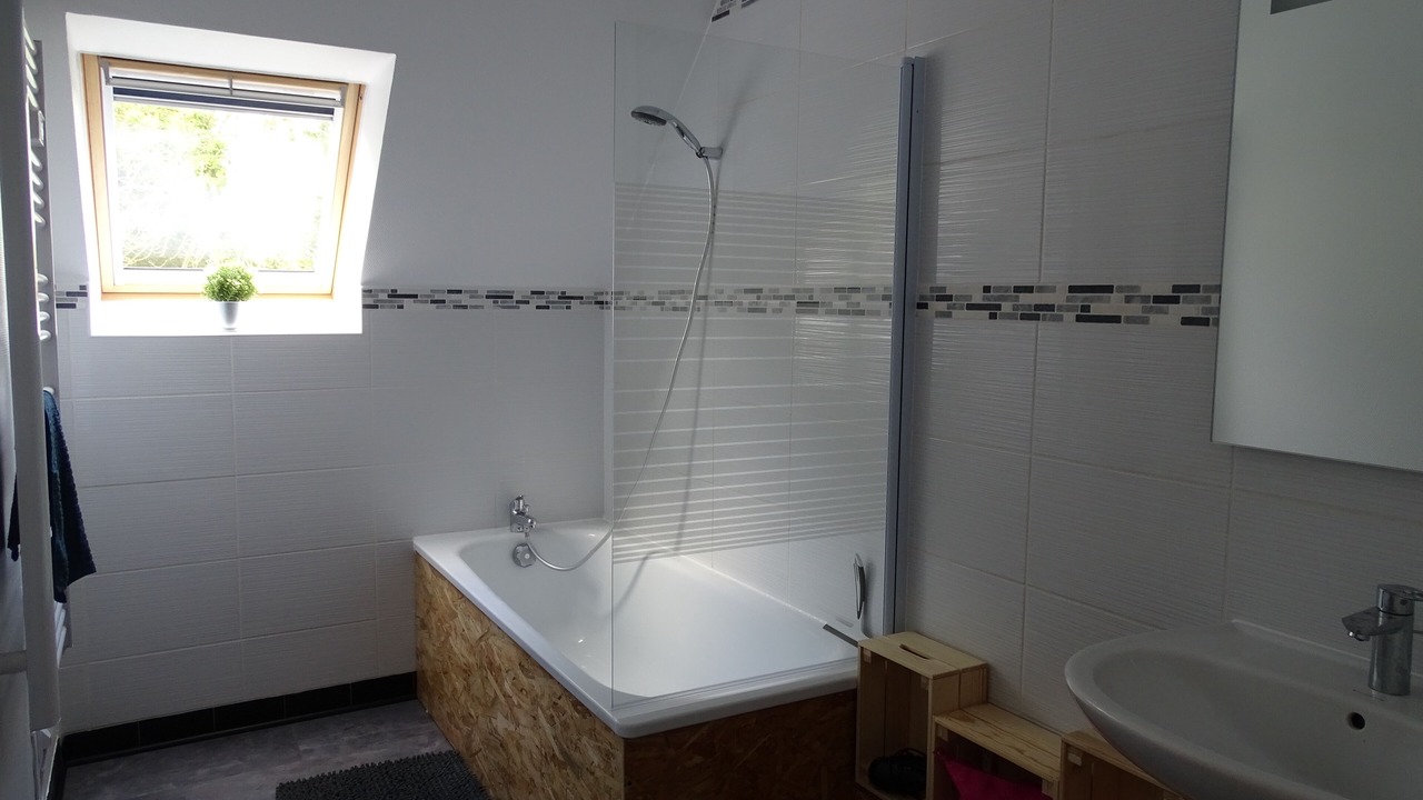 Photo of Bathroom in Savigny-en-Veron