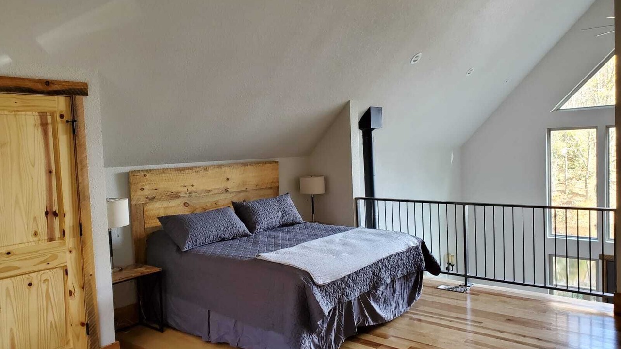 Photo of Bedroom in Madison County