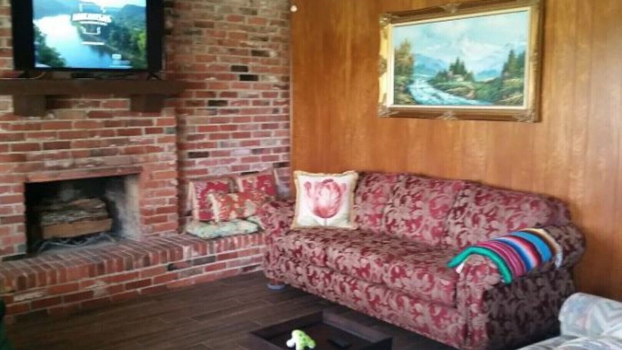 Photo of Livingroom in Crowley
