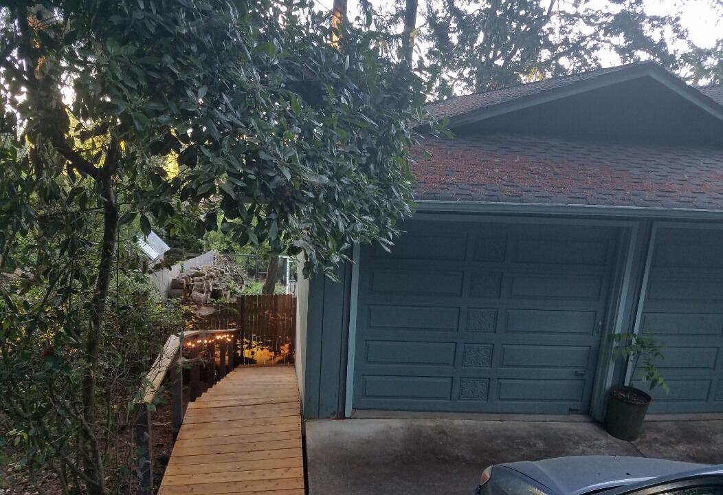 Photo of Outdoor in Western