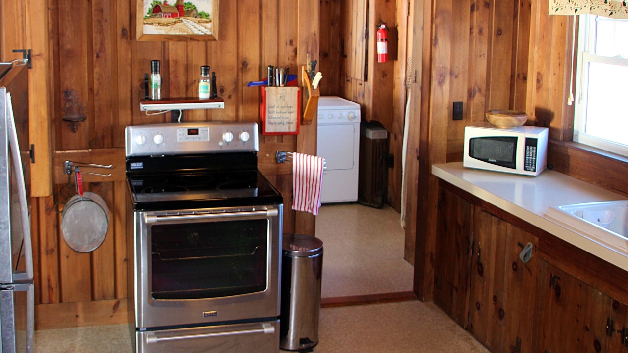 Photo of Bedroom in Fortunes Rocks