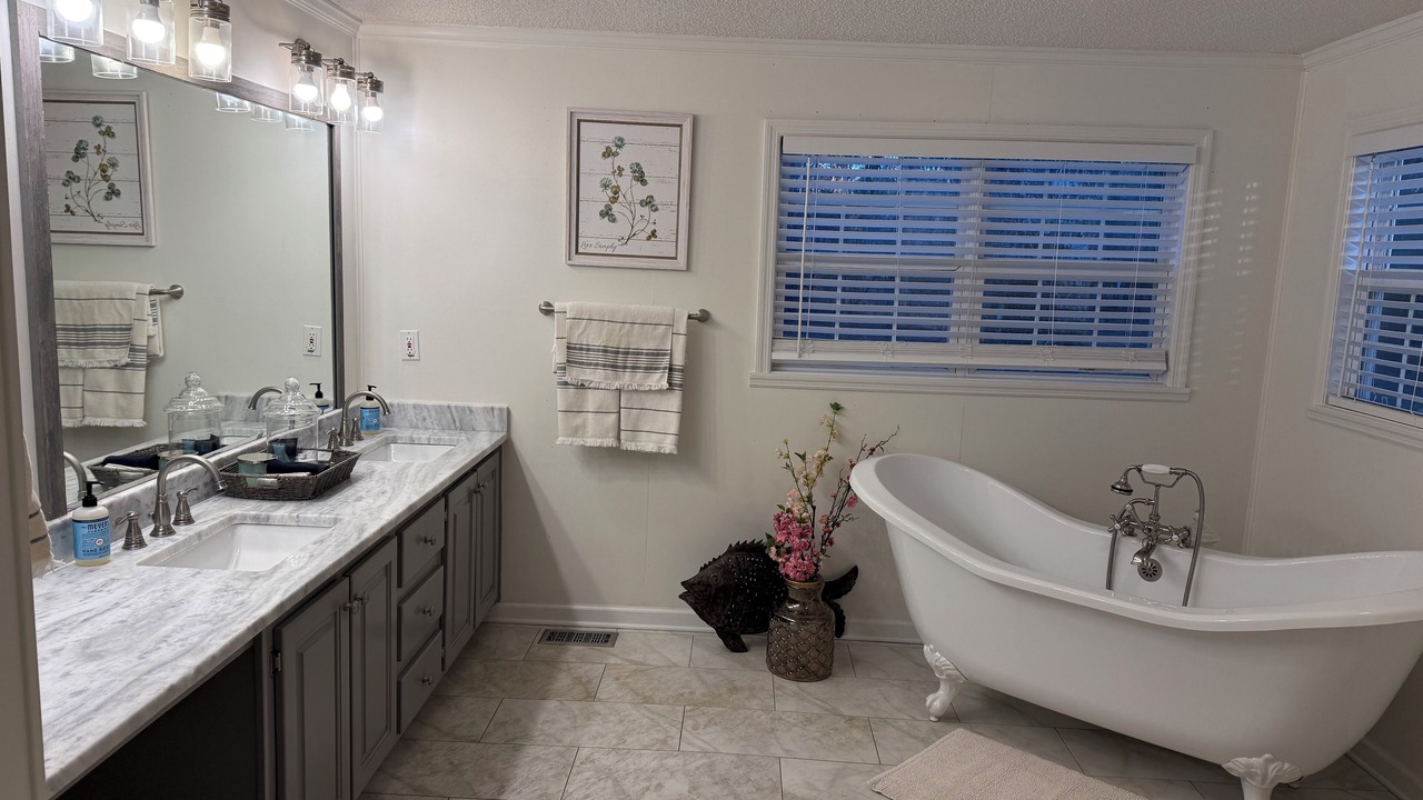 Photo of Bathroom in Molena