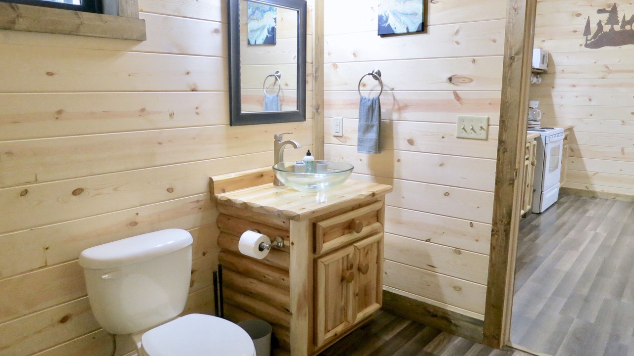 Photo of Bathroom in Nelsonville