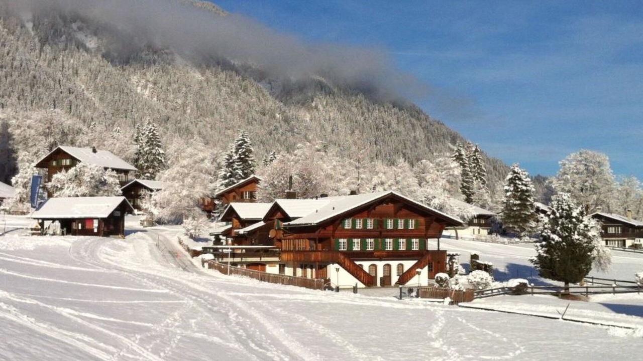 Photo of Others in Lenk