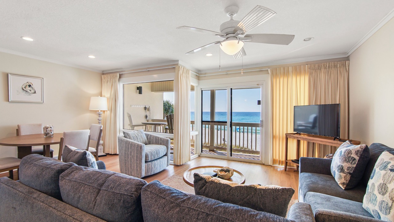 Photo of Livingroom in Fort Bay