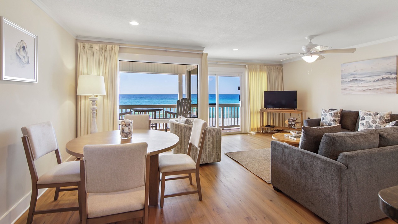 Photo of Livingroom in Fort Bay