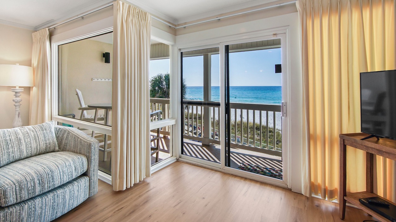 Photo of Livingroom in Fort Bay