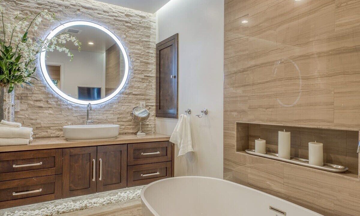 Photo of Bathroom in Lake Arrowhead