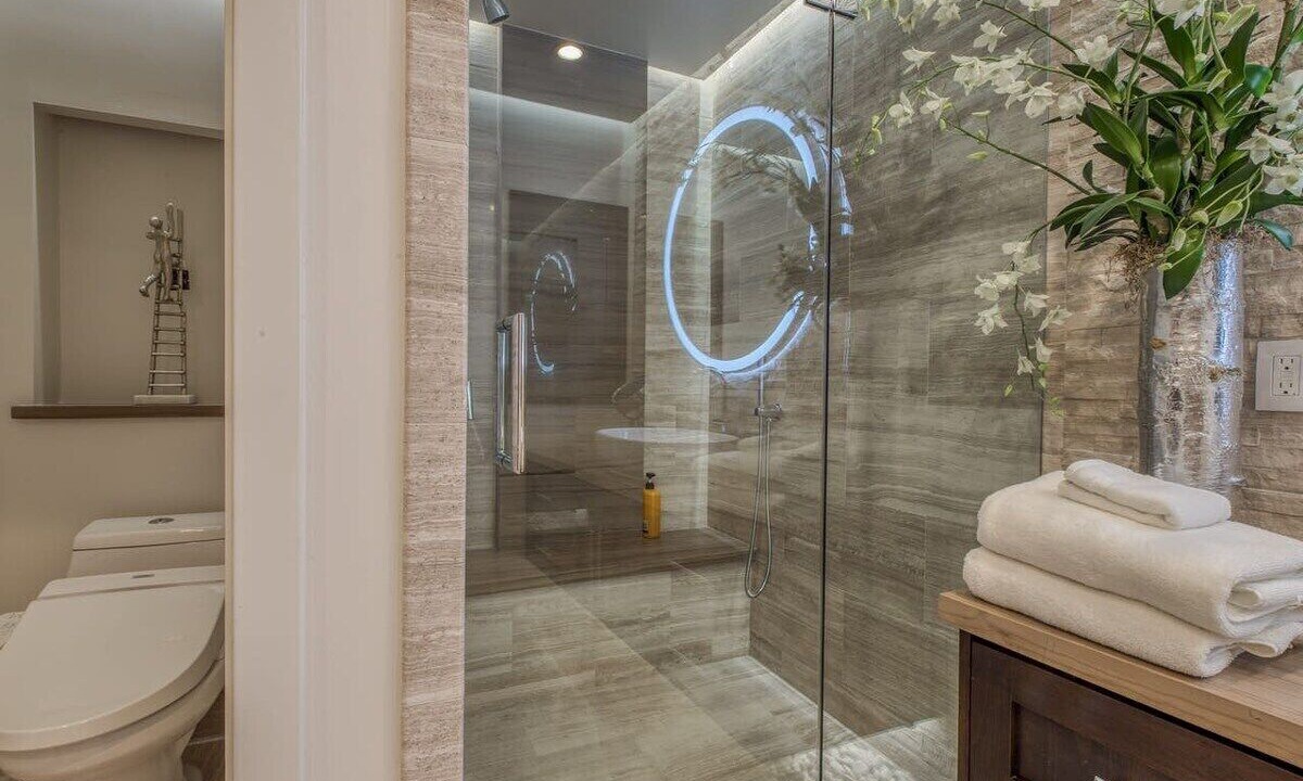 Photo of Bathroom in Lake Arrowhead