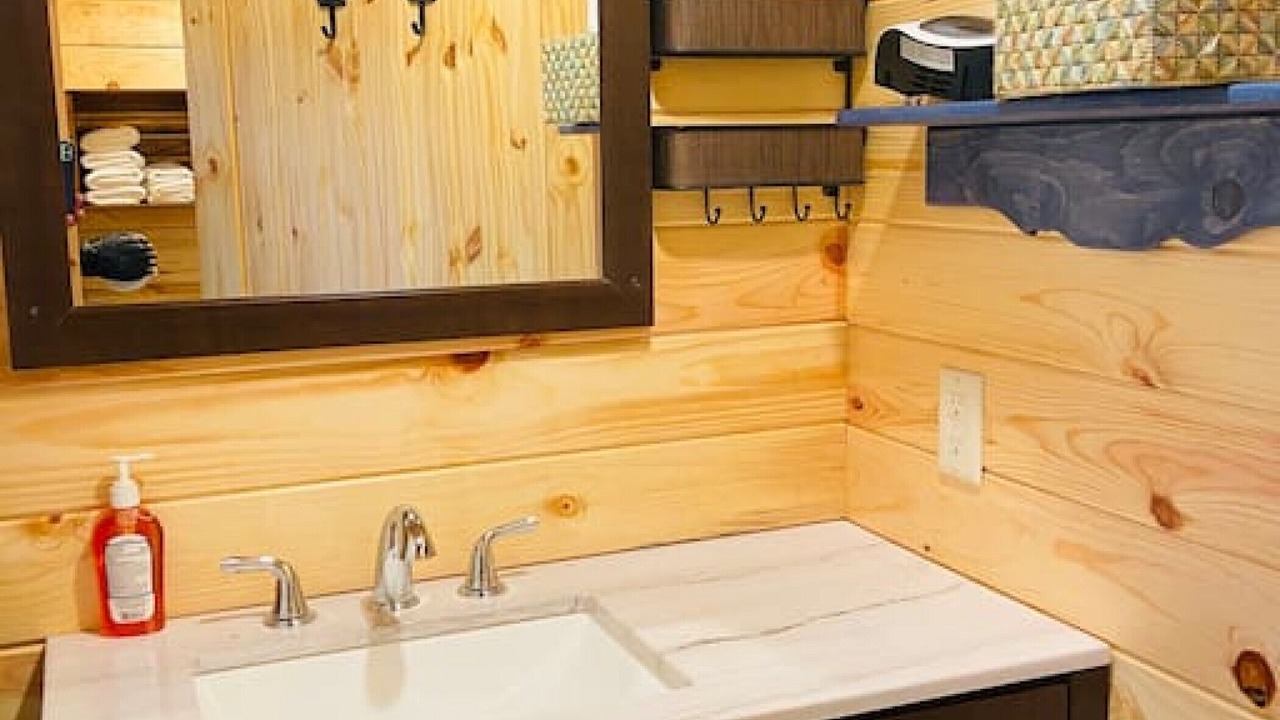 Photo of Bathroom in Guild