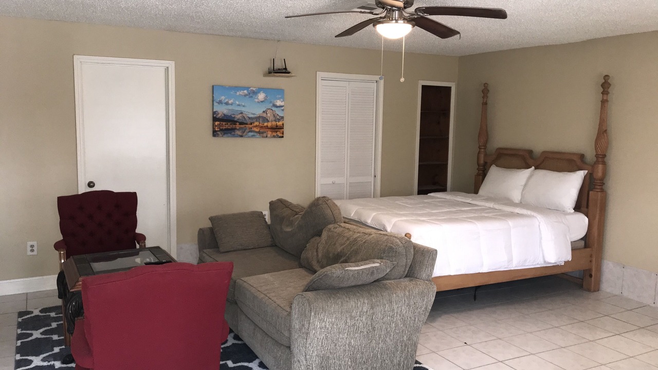 Photo of Bedroom in Northside