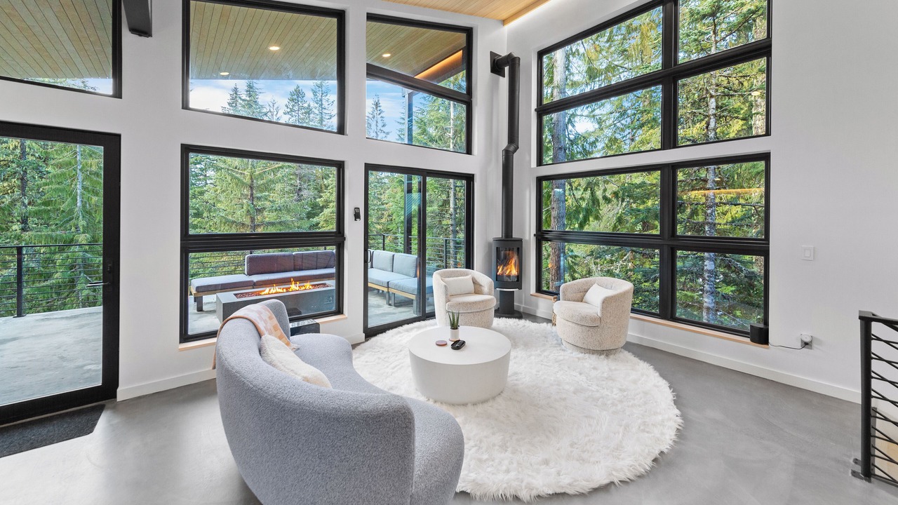 Photo of Livingroom in Government Camp