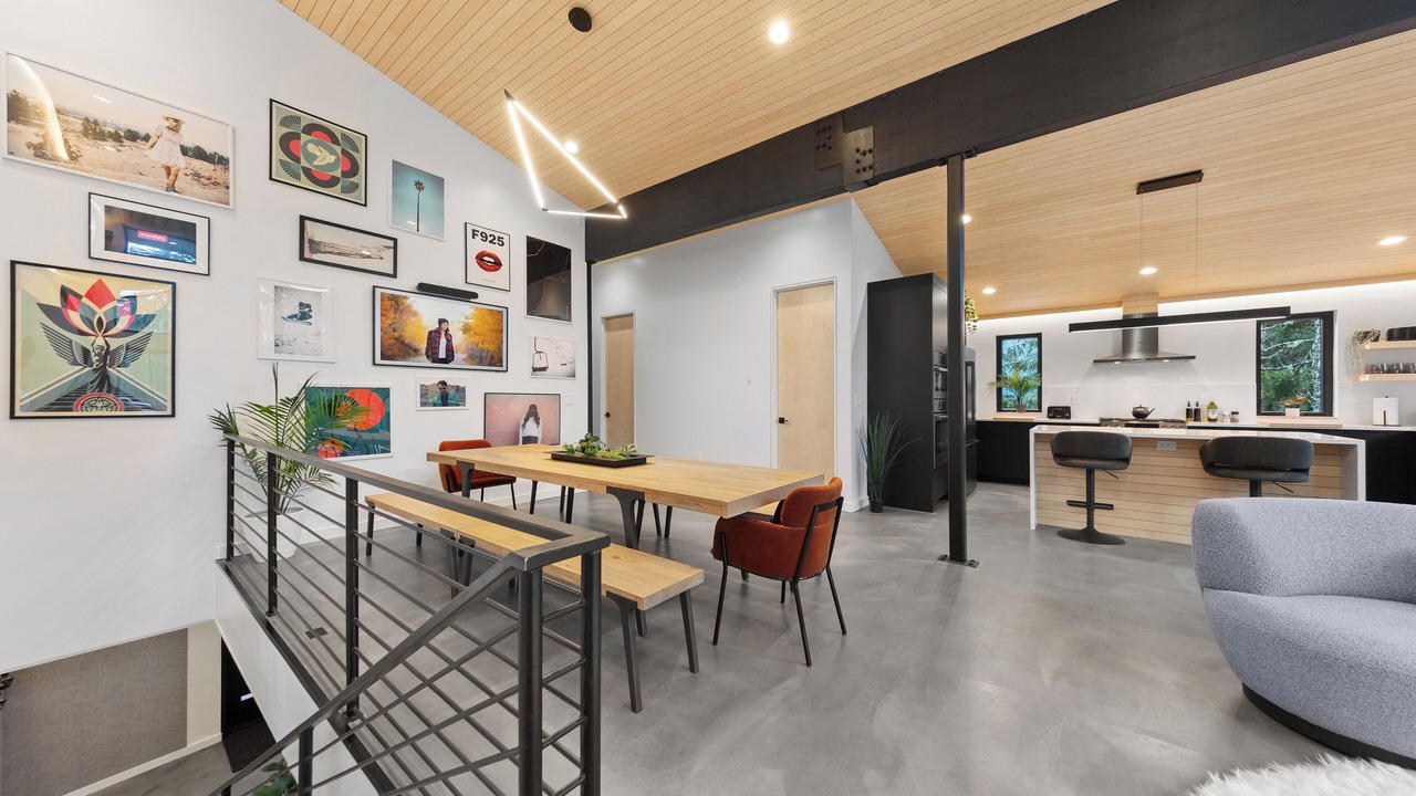 Photo of Bedroom in Government Camp