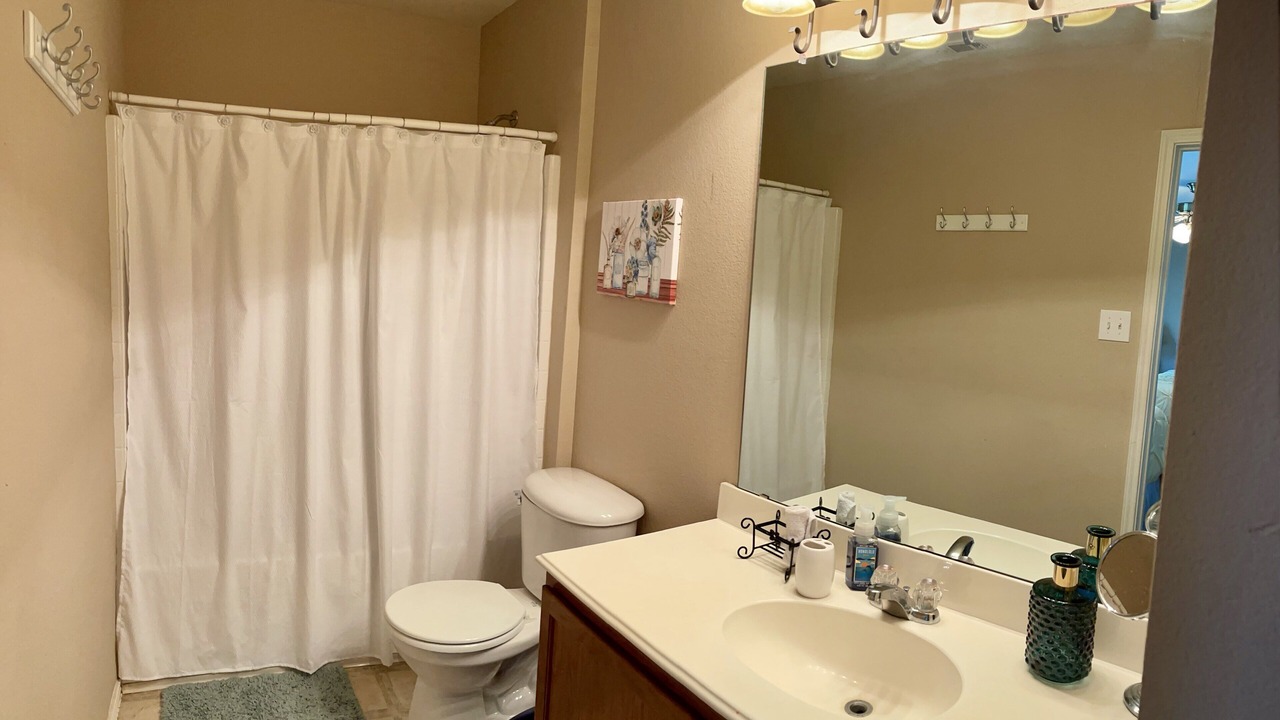 Photo of Bathroom in Royse City