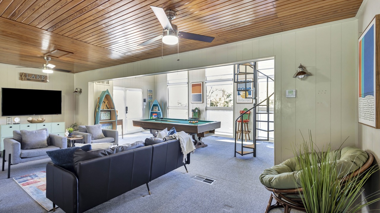 Photo of Livingroom in Lavon