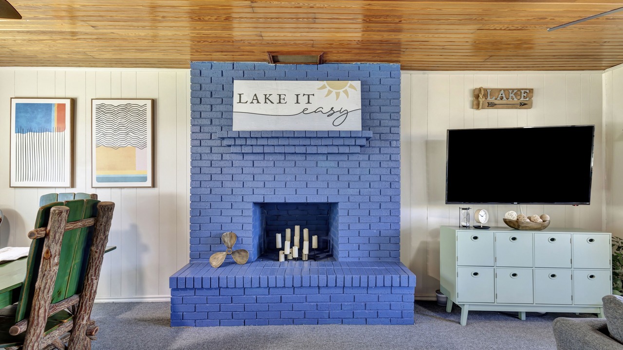 Photo of Livingroom in Lavon