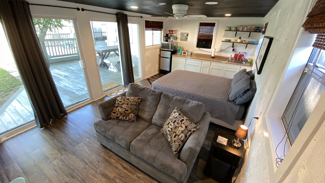 Photo of Bedroom in Bay Area