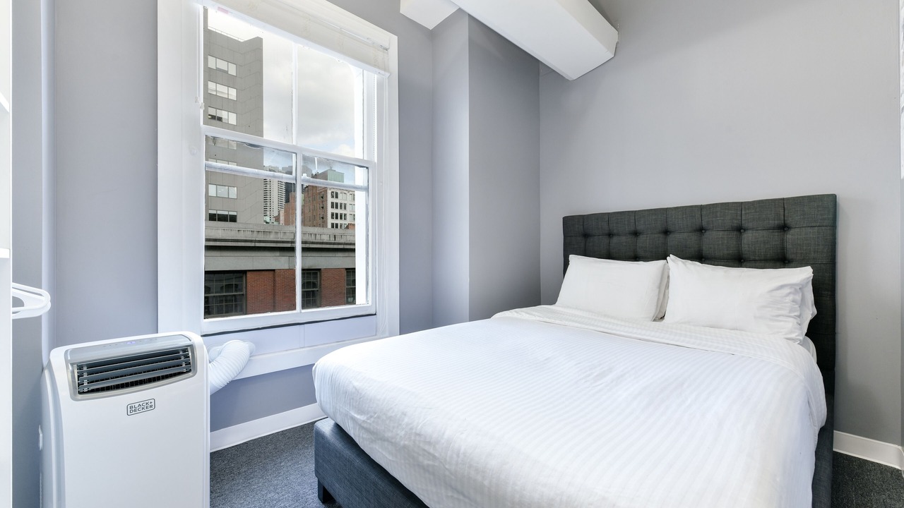 Photo of Bedroom in Downtown Boston