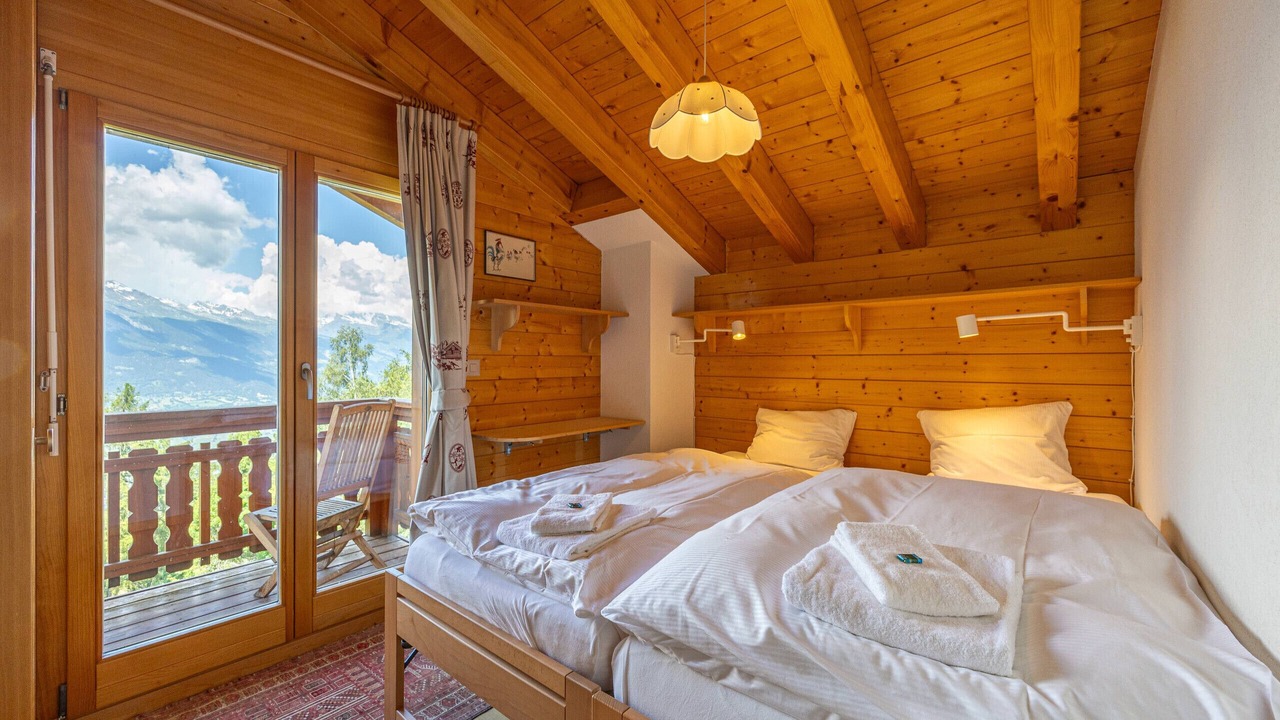 Photo of Bedroom in Saint-Pierre-de-Clages