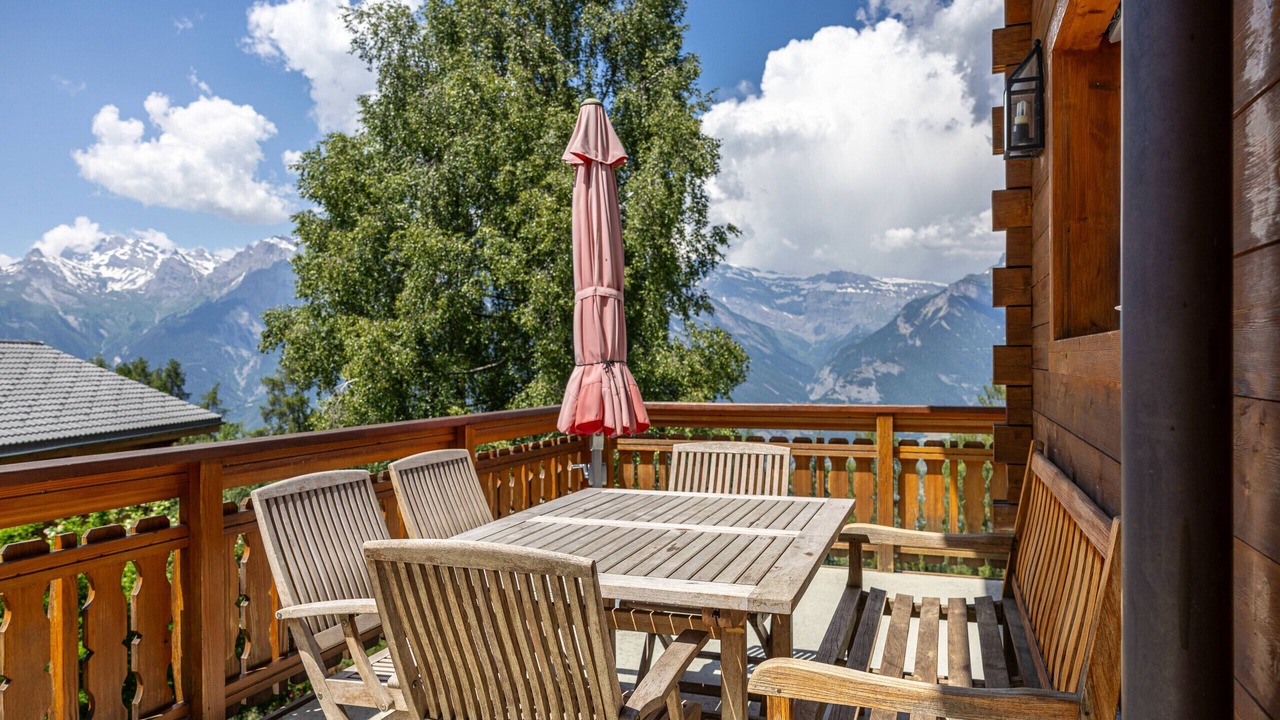 Photo of Outdoor in Saint-Pierre-de-Clages