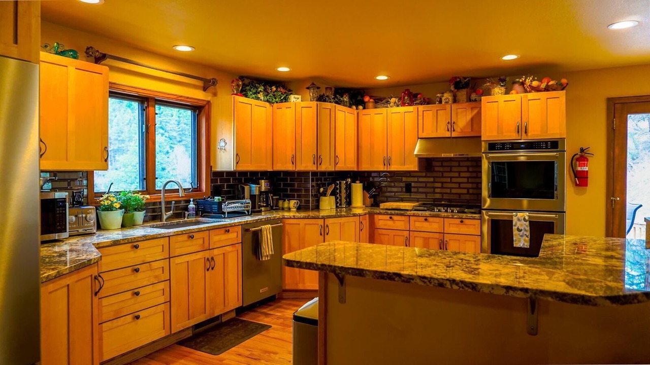 Photo of Kitchen in Pleasant Park Corridor